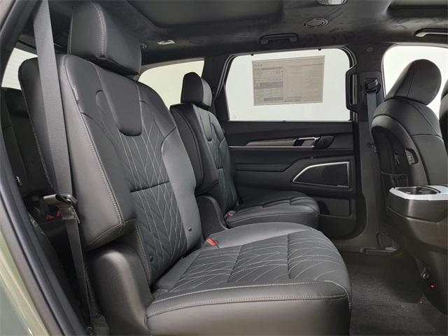 new 2025 Kia Telluride car, priced at $52,354