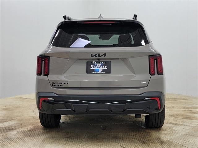 new 2026 Kia Sorento car, priced at $40,528