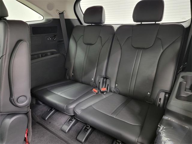 new 2026 Kia Sorento car, priced at $40,528