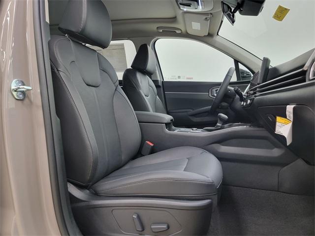 new 2026 Kia Sorento car, priced at $40,528