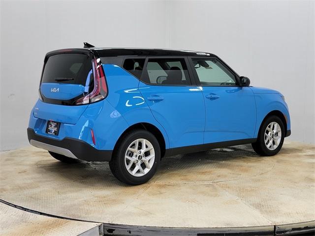 new 2025 Kia Soul car, priced at $24,093