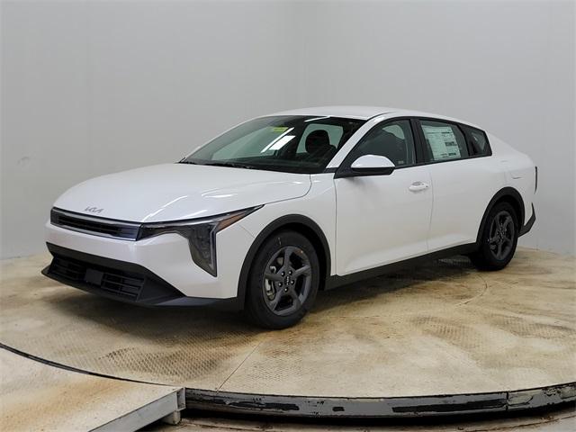 new 2025 Kia K4 car, priced at $23,073