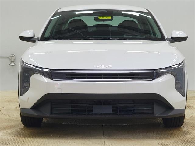 new 2025 Kia K4 car, priced at $23,073