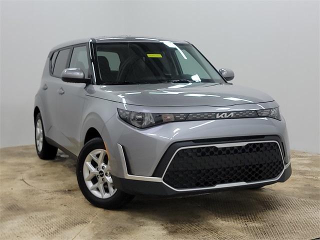 new 2025 Kia Soul car, priced at $21,589