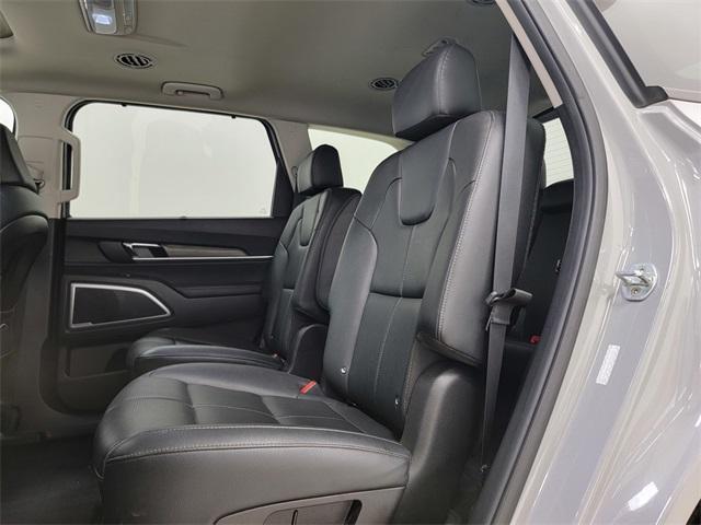 used 2022 Kia Telluride car, priced at $31,990