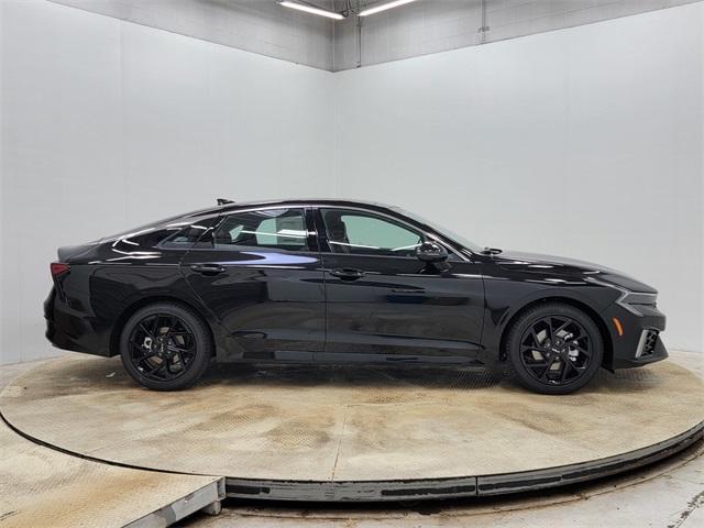 new 2026 Kia K5 car, priced at $31,525