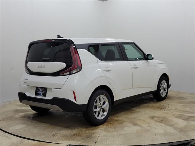 new 2025 Kia Soul car, priced at $21,913