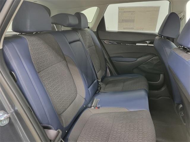new 2025 Kia Seltos car, priced at $26,304
