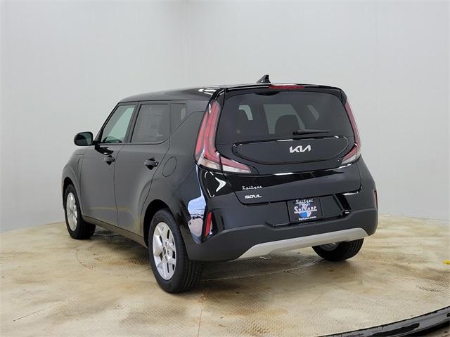 new 2025 Kia Soul car, priced at $24,093