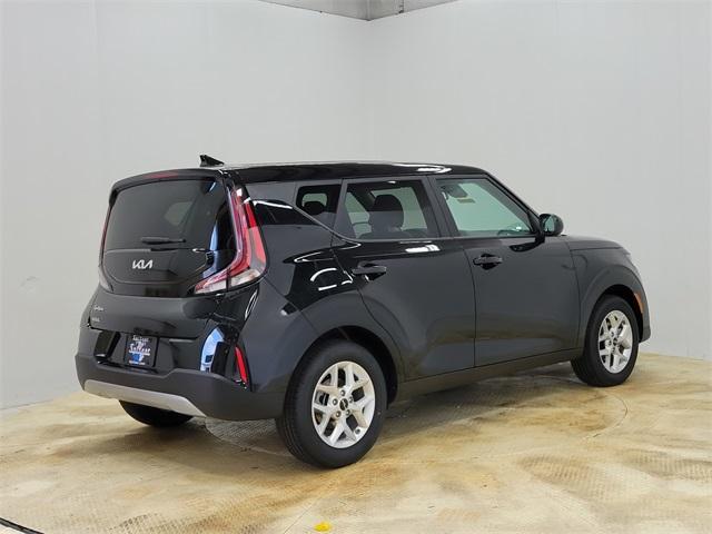 new 2025 Kia Soul car, priced at $24,093