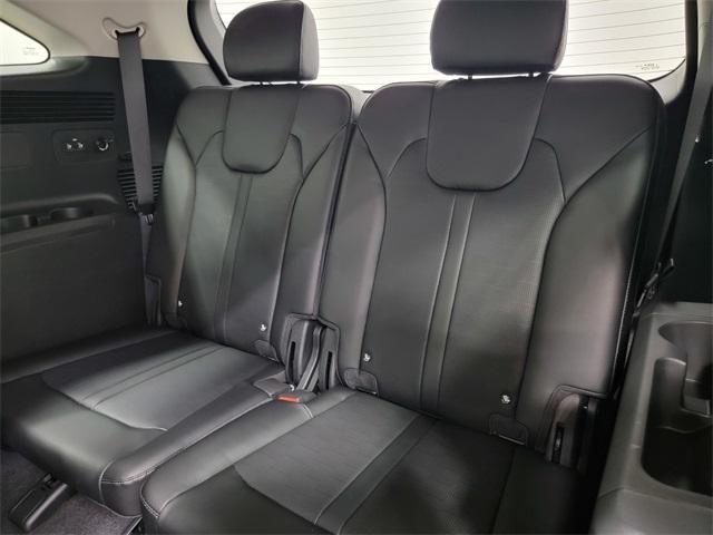 new 2026 Kia Sorento car, priced at $37,840