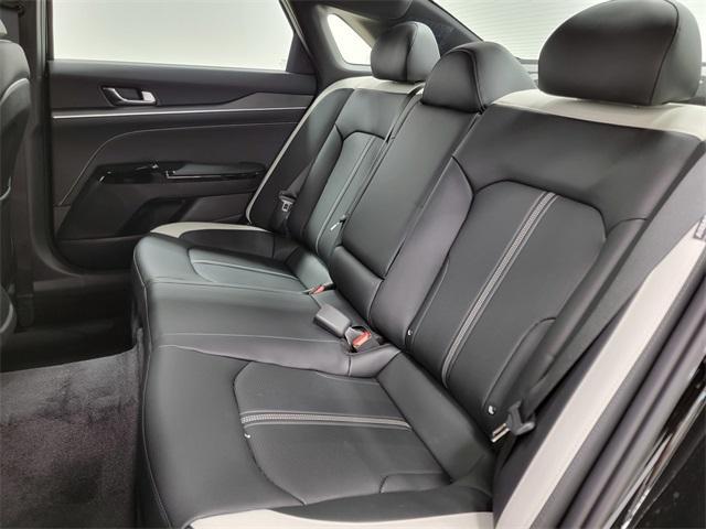 new 2025 Kia K5 car, priced at $29,010