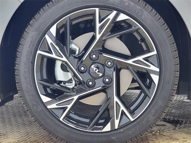 new 2026 Kia K5 car, priced at $29,821