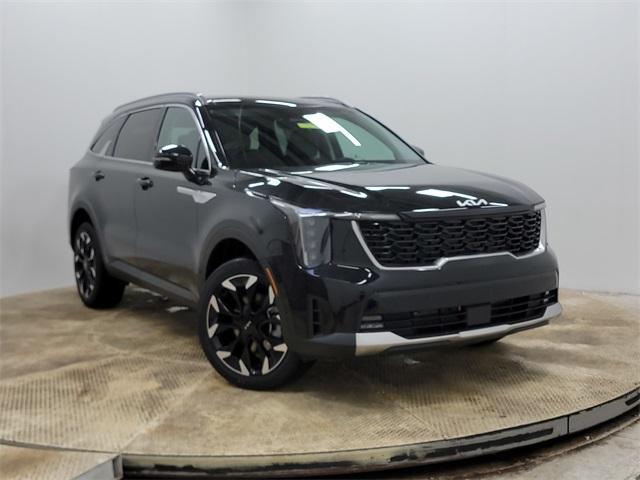 new 2025 Kia Sorento car, priced at $37,660