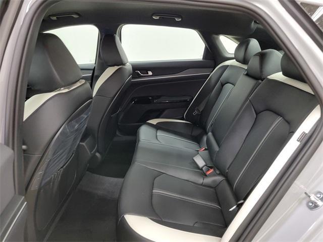 new 2025 Kia K5 car, priced at $27,618