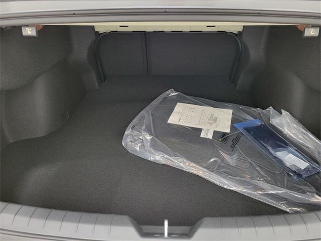 new 2025 Kia K5 car, priced at $27,618