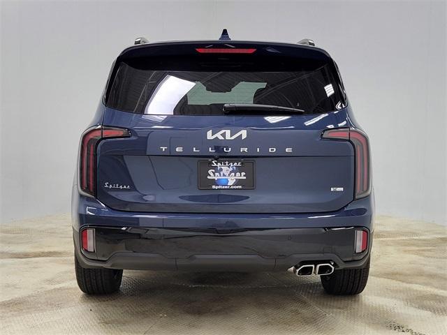 new 2024 Kia Telluride car, priced at $45,305