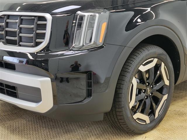new 2025 Kia Telluride car, priced at $41,246