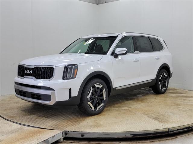 new 2025 Kia Telluride car, priced at $42,905