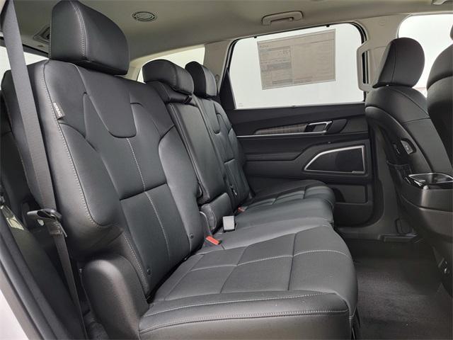 new 2025 Kia Telluride car, priced at $42,905