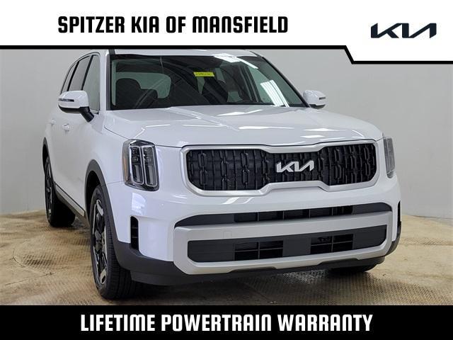 new 2025 Kia Telluride car, priced at $42,905