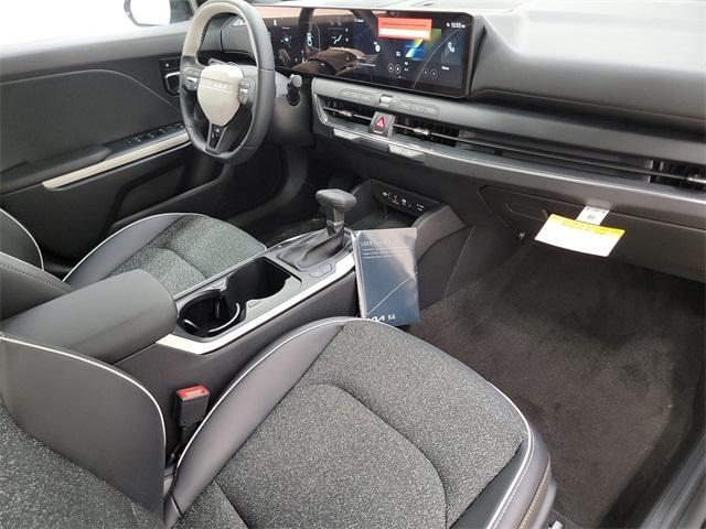 new 2025 Kia K4 car, priced at $24,953