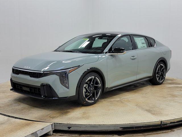 new 2025 Kia K4 car, priced at $25,574