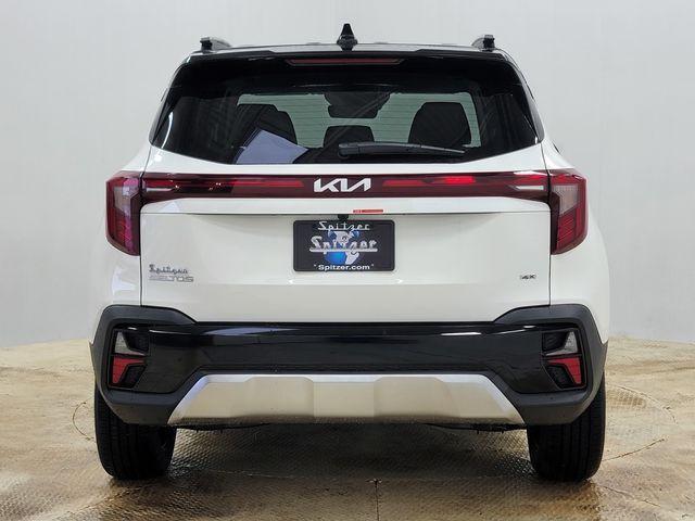new 2026 Kia Seltos car, priced at $27,407