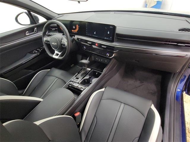 new 2025 Kia K5 car, priced at $30,107