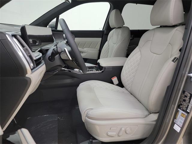 new 2025 Kia Sorento Hybrid car, priced at $44,060