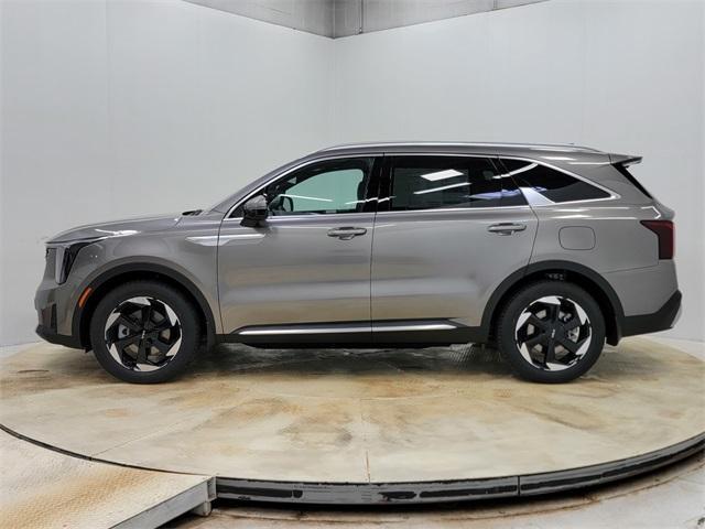 new 2025 Kia Sorento Hybrid car, priced at $44,060