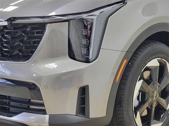 new 2025 Kia Sorento Hybrid car, priced at $44,060