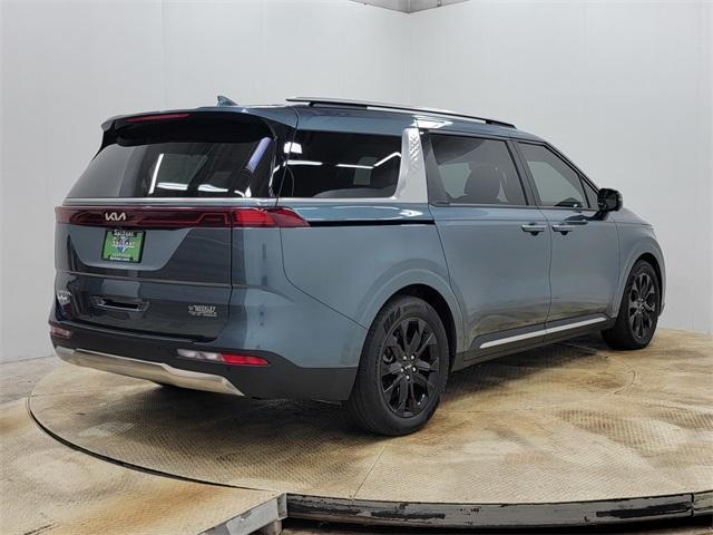 used 2024 Kia Carnival car, priced at $40,750