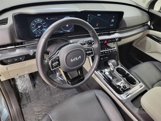 used 2024 Kia Carnival car, priced at $40,750