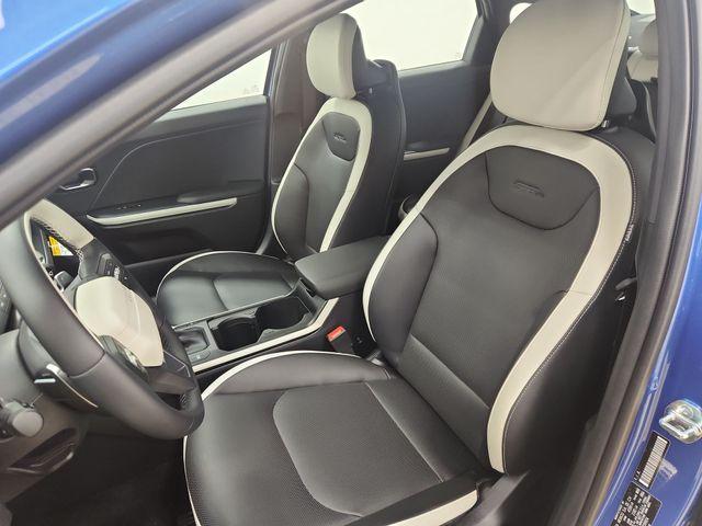 new 2025 Kia K4 car, priced at $27,314