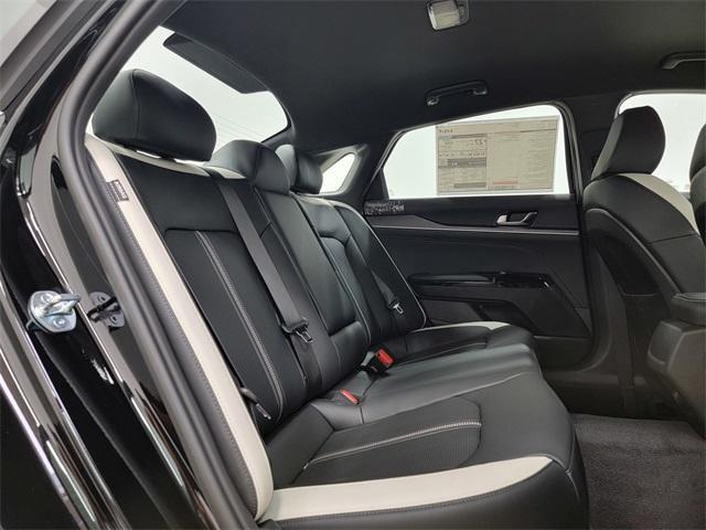 new 2026 Kia K5 car, priced at $28,918