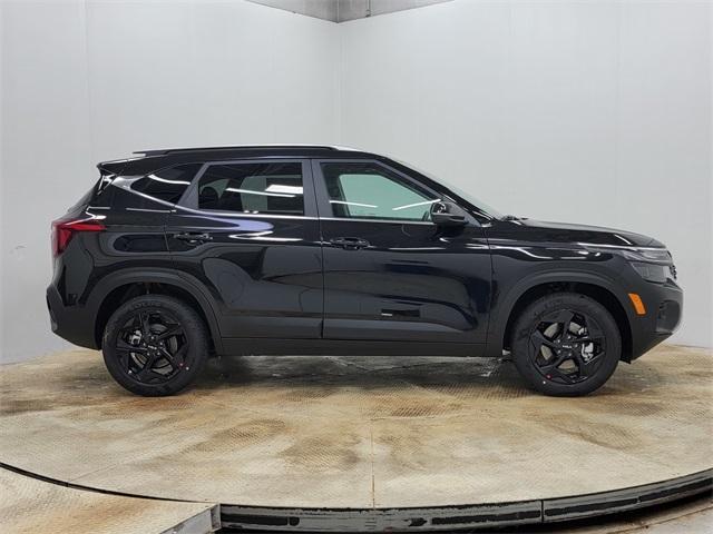new 2026 Kia Seltos car, priced at $29,615