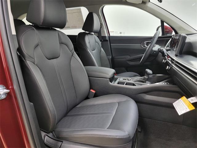 new 2025 Kia Sorento car, priced at $35,636