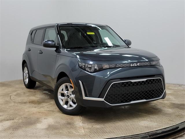 new 2025 Kia Soul car, priced at $21,589