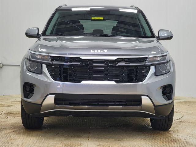 new 2026 Kia Seltos car, priced at $28,468