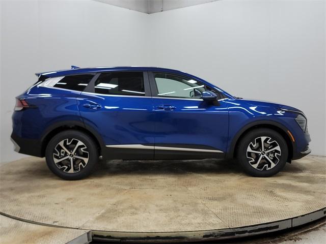 new 2025 Kia Sportage car, priced at $28,552