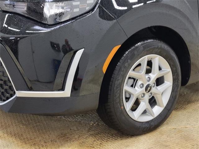 new 2025 Kia Soul car, priced at $24,093