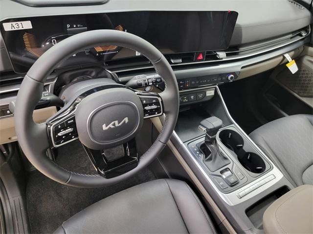 new 2026 Kia Carnival car, priced at $39,270