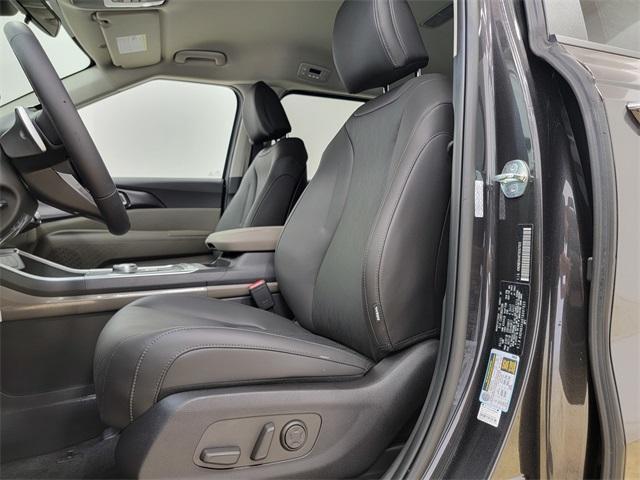 new 2026 Kia Carnival Hybrid car, priced at $40,409