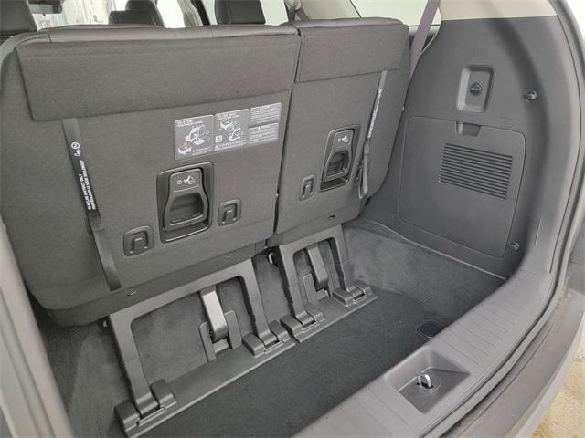 new 2026 Kia Carnival Hybrid car, priced at $40,409