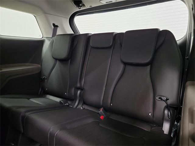 new 2026 Kia Carnival Hybrid car, priced at $40,409