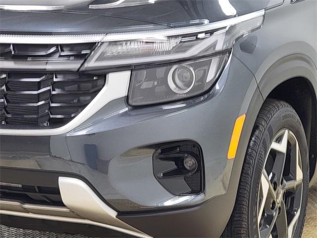 new 2026 Kia Seltos car, priced at $28,900
