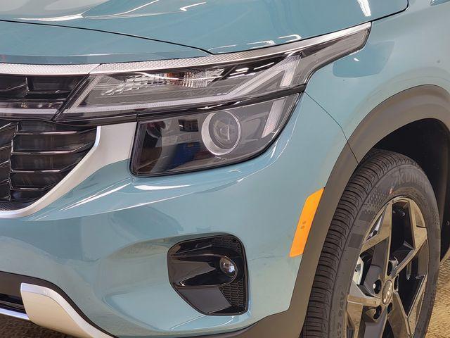 new 2026 Kia Seltos car, priced at $29,236