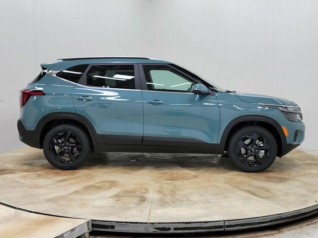 new 2026 Kia Seltos car, priced at $29,236