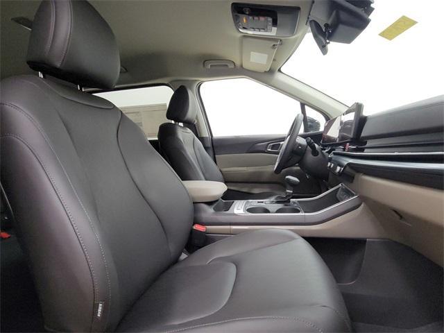 new 2025 Kia Carnival car, priced at $38,859